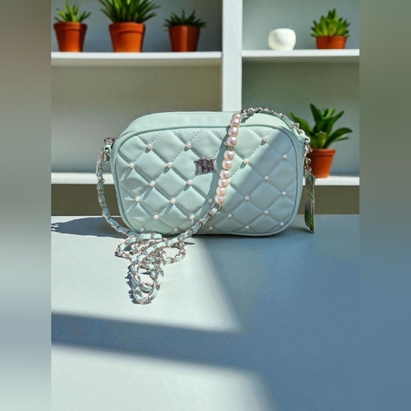 BADGLEY MISCHKA - Quilted Camera Bag - Vegan Leather  Green (New) - Picture 4 of 12